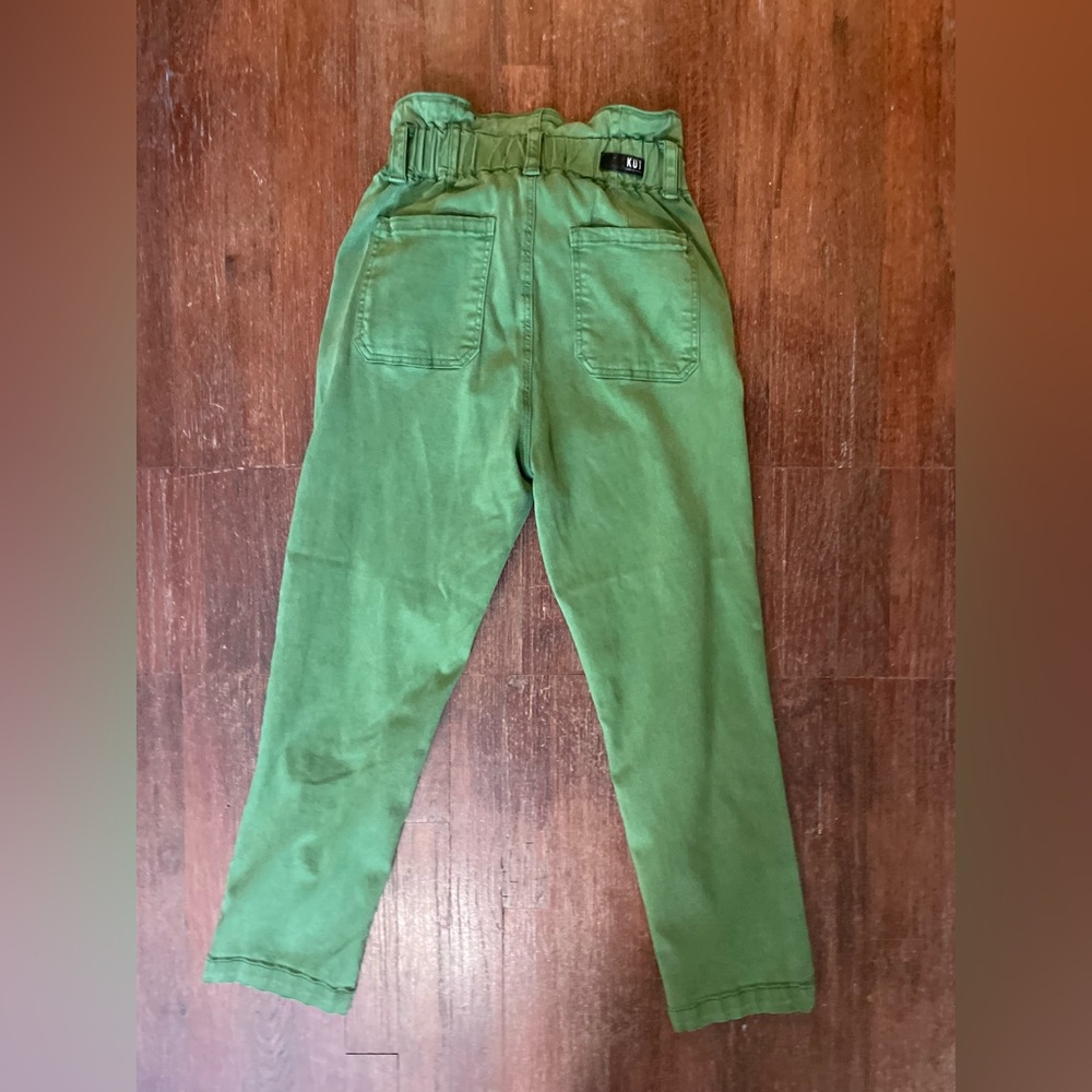 Kut From The Kloth Rachael High Rise Paper Bag Waist - Size 6 - Grass color - Picture 11 of 12
